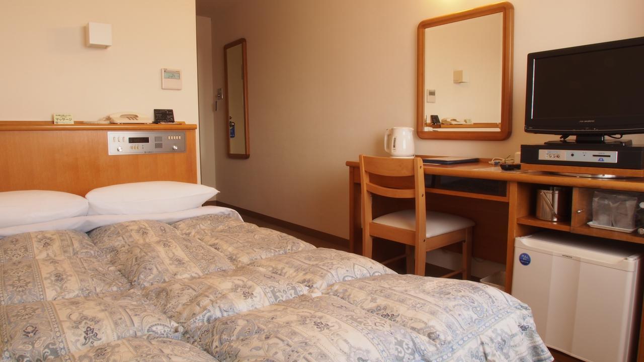 Persimmon Hotel Сайтама Екстер'єр фото